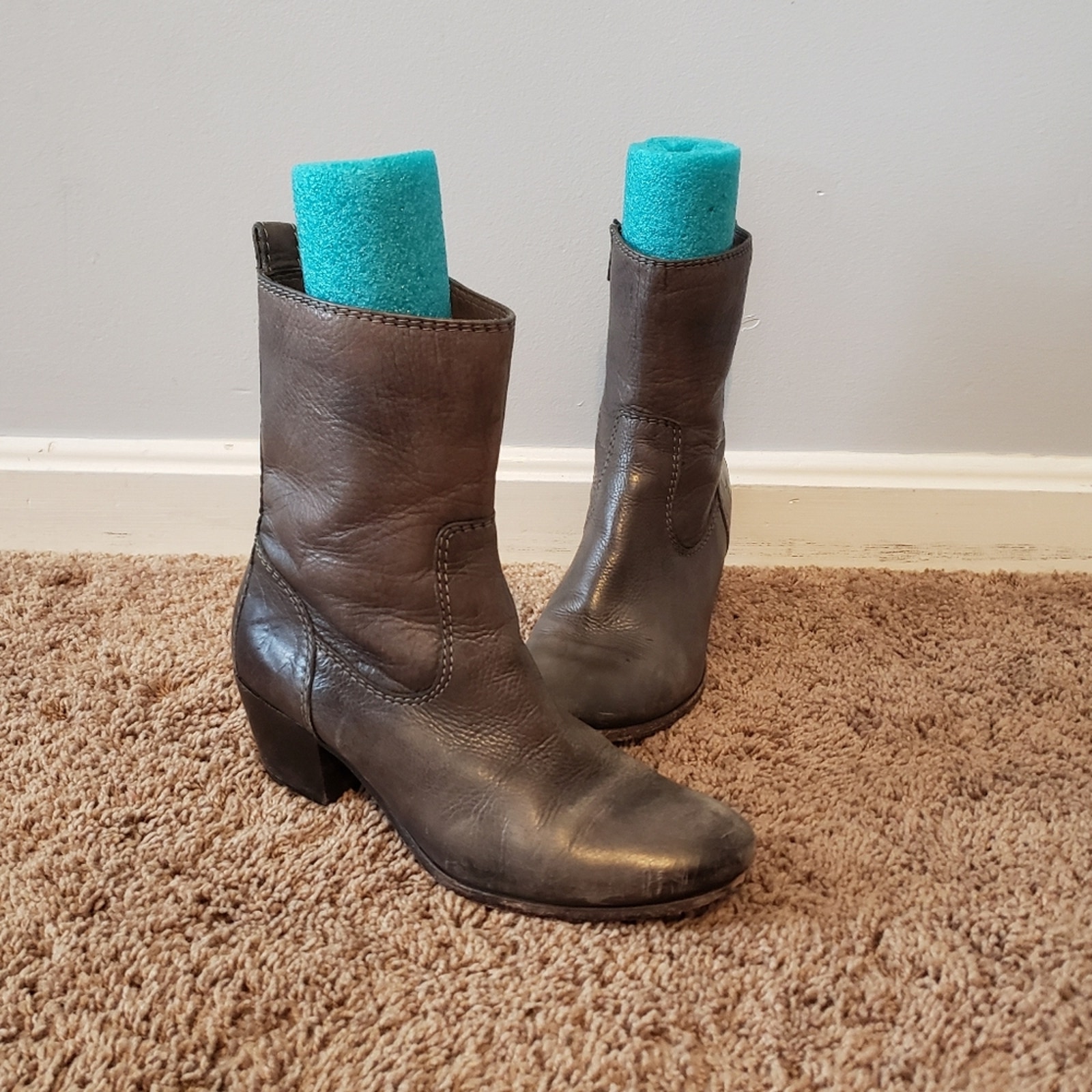 Frye Courtney Short Mid Calf Heeled Boot Leather Grey 9
